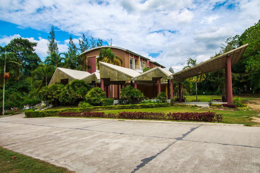 Brookside Valley Resort Rayong Exterior foto