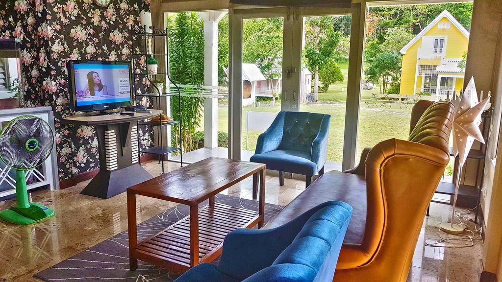 Brookside Valley Resort Rayong Exterior foto